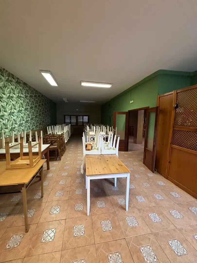 Gewerbefläche zum Verkauf in Calle del Ebro, imagen 8