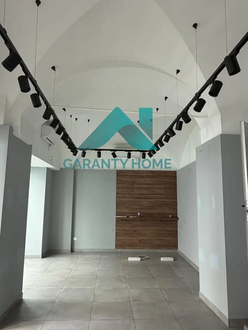 Business premises for sale in Casco Antiguo, imagen 2
