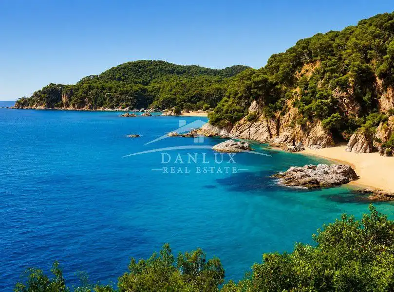 Wohnungen zum Verkauf in Lloret de Mar mit Terrasse