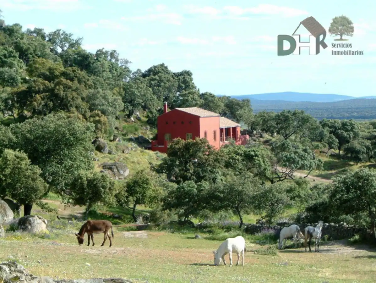 Finca rústica en venda a Ceres Golf