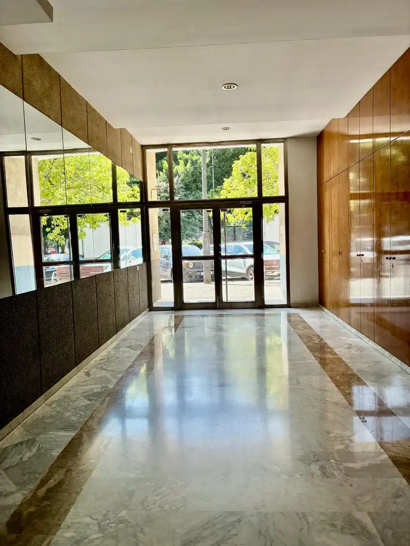Flat for rent in Avenida BALEARES, La Creu del Grau