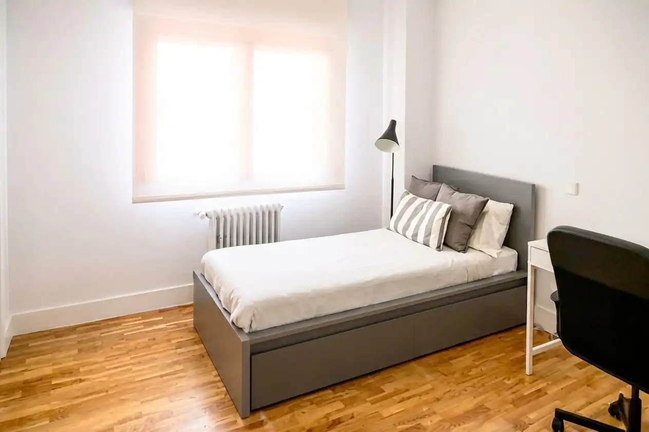 Schlafzimmer von Wohnung zum Verkauf in Pozuelo de Alarcón mit Klimaanlage, Heizung und Parkett