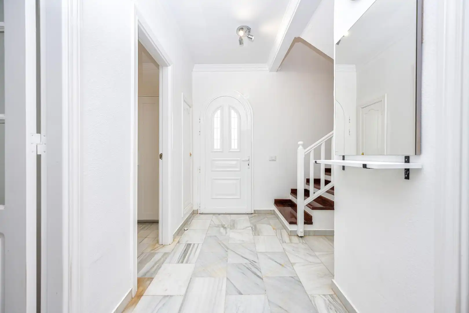 Casa adosada en venta en San Bartolomé de Tirajana con Aire acondicionado, Jardín privado y Terraza