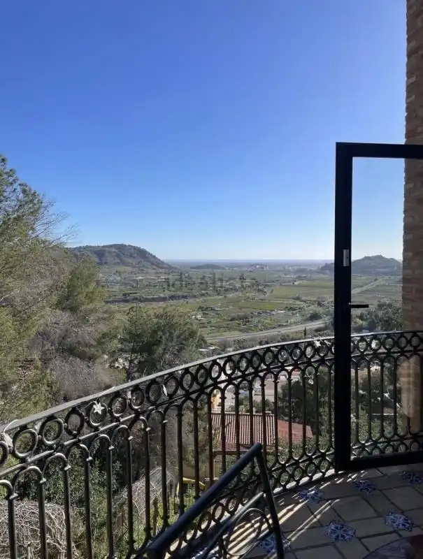 Vista exterior de Casa o chalet en venta en Gilet con Calefacción, Jardín privado y Terraza