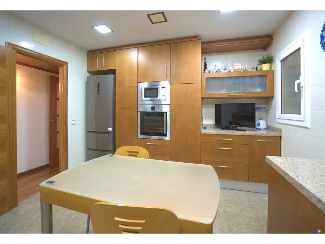 Appartamento con terrazza in vendita a Plaza Nuestra Señora de Montserrat 10, imagen 9