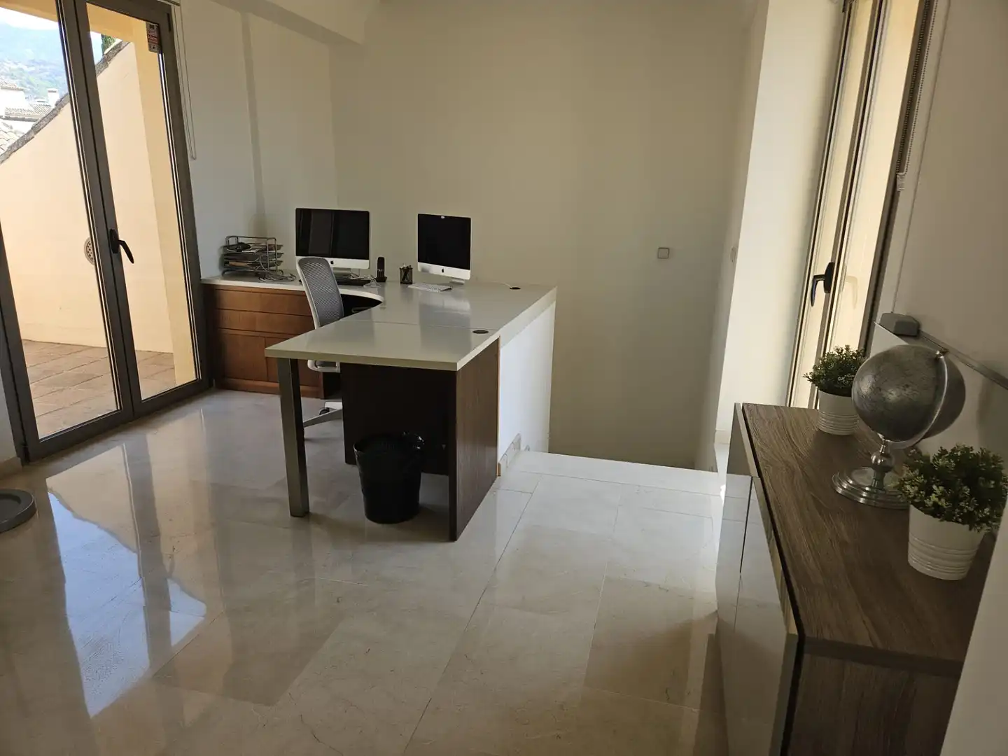 Local en venta en Marbella con Aire acondicionado, Calefacción y Terraza