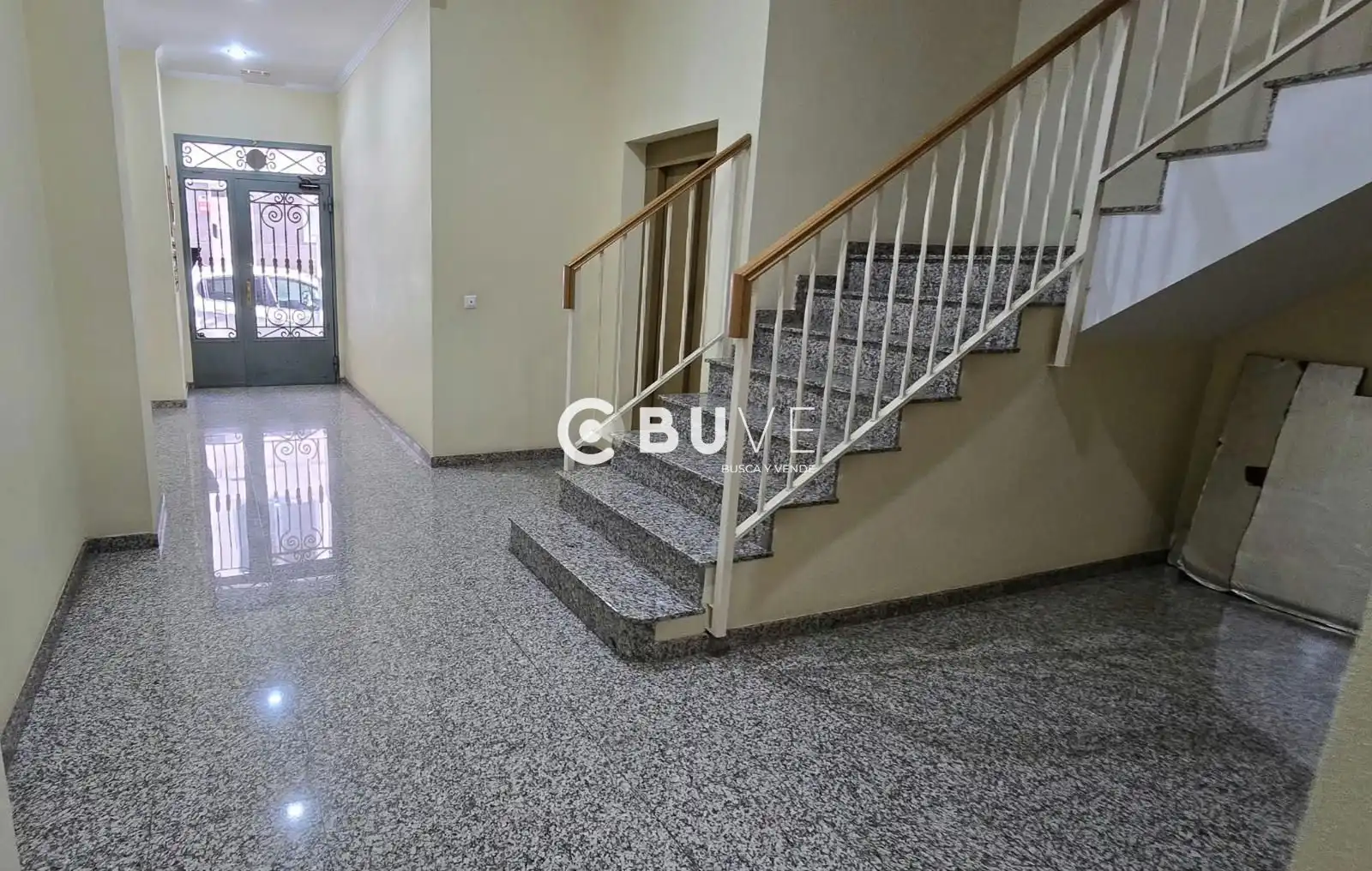 Study for sale in Fraternidad