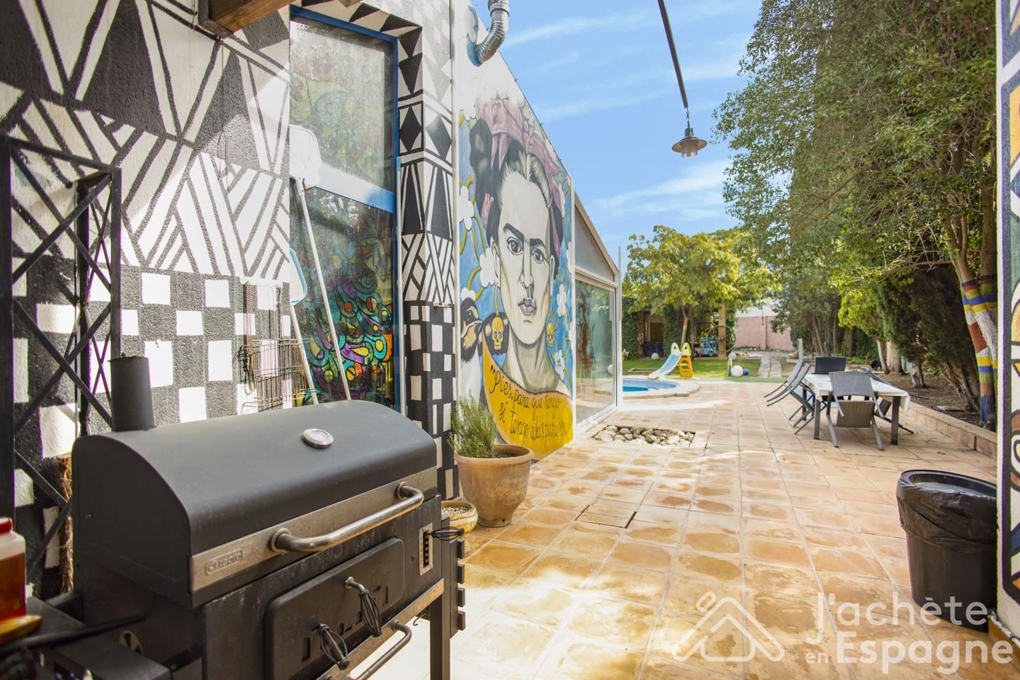 Garden of House or chalet for sale in Almansa  with Air Conditioner, Heating and Private garden