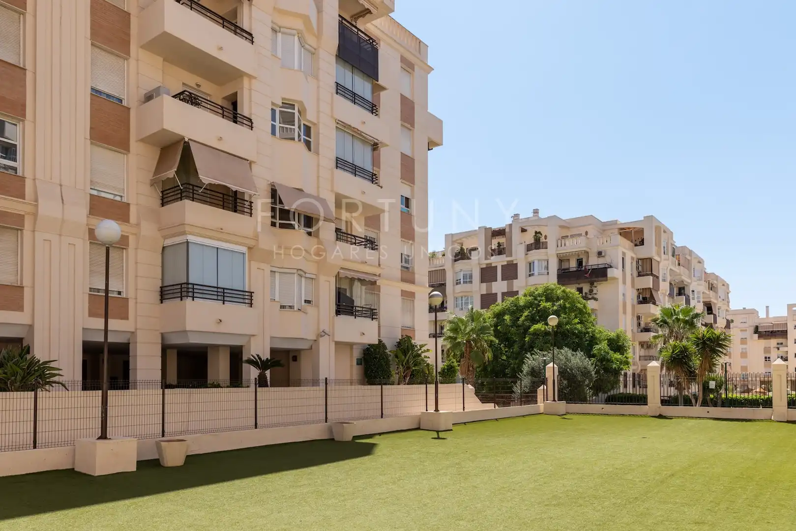 Vista exterior de Àtic en venda en Málaga amb Aire condicionat, Terrassa i Traster