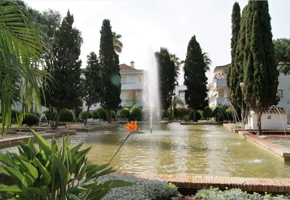 Jardín de Apartamento en venta en Estepona con Aire acondicionado, Calefacción y Terraza