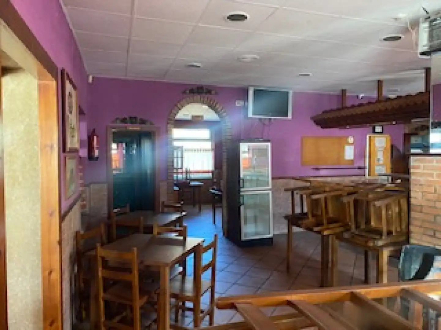 Locale commerciale in vendita a San Martín del Rey Aurelio, imagen 16
