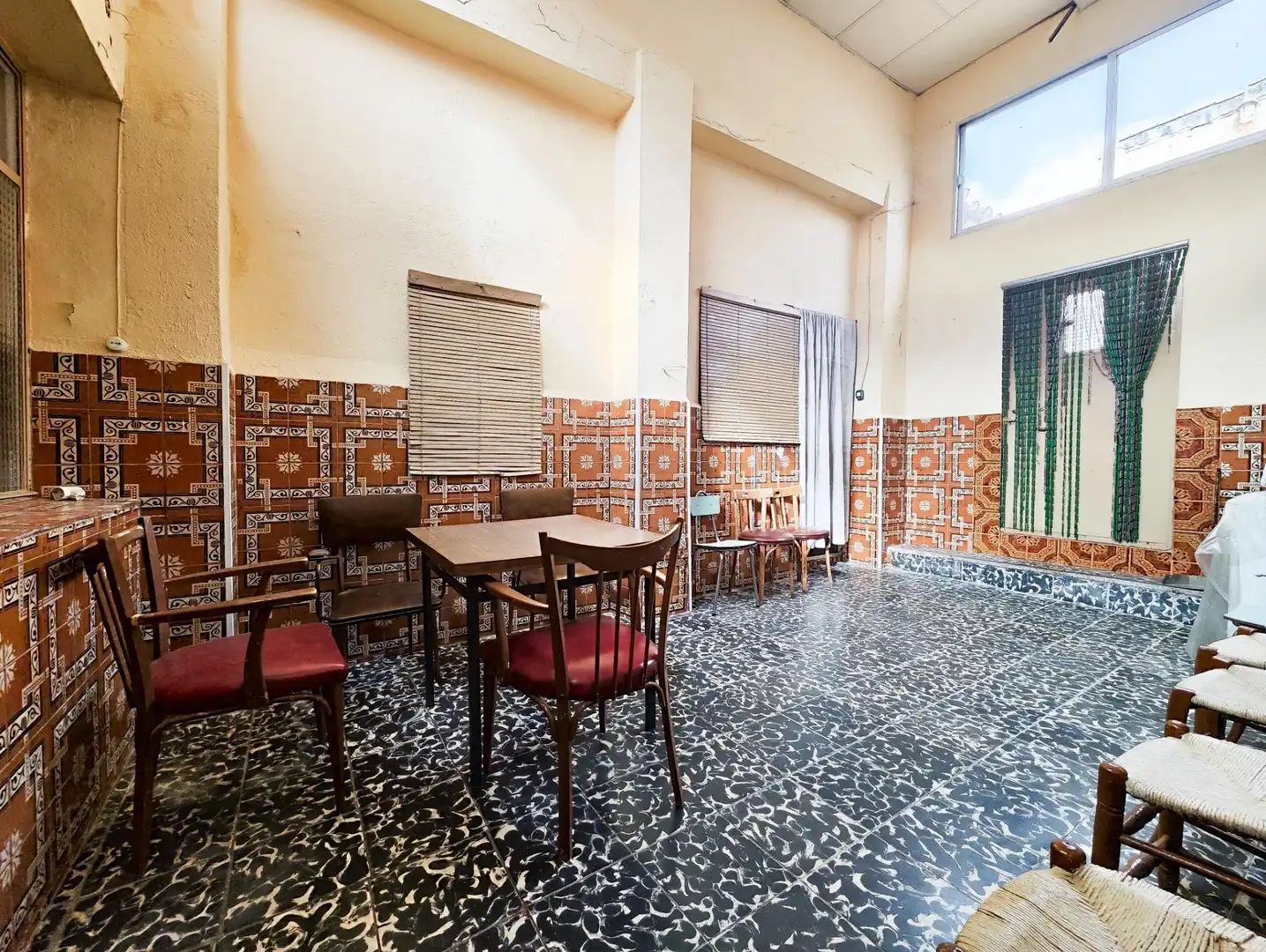 Dining room of Houses for sale in Puertollano  with Storage room, Furnished and Internet
