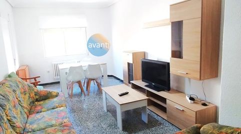 Foto 4 de Piso de alquiler en Garrido Sur, Salamanca Capital