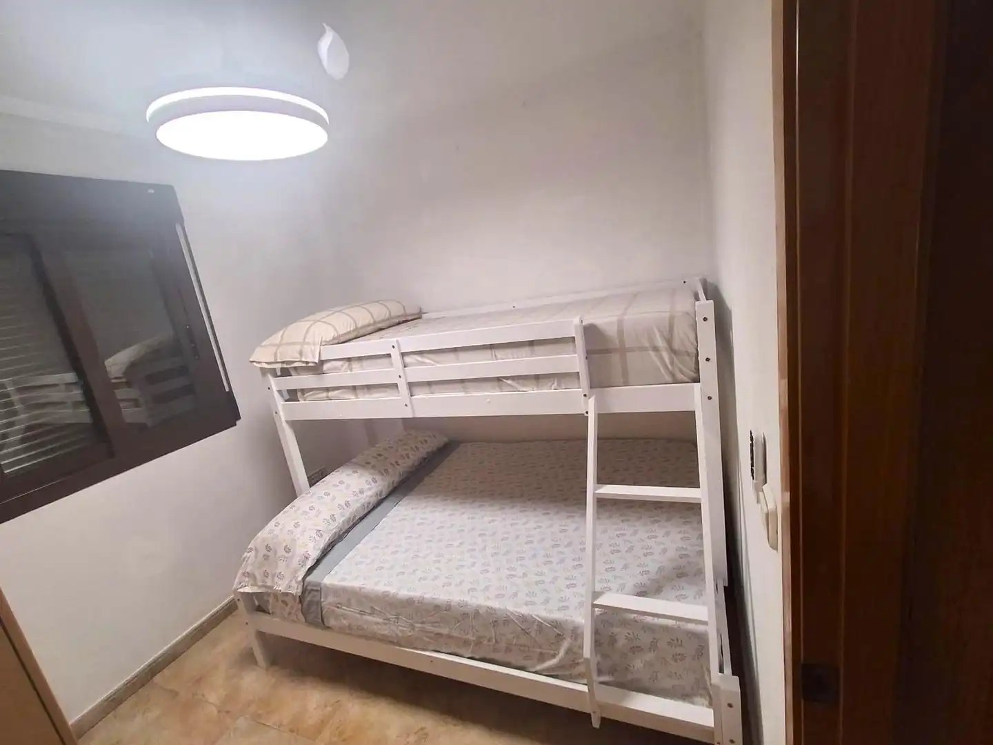 Flat with terrace for sale in Los Arenales del Sol, imagen 12