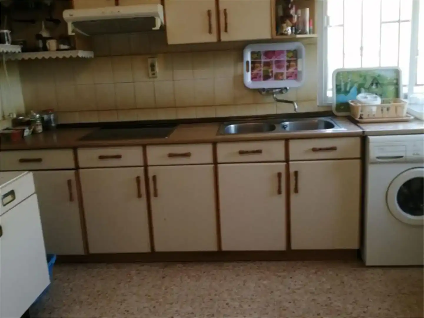 Cuina de Casa o xalet en venda en Aliaga amb Traster i Moblat