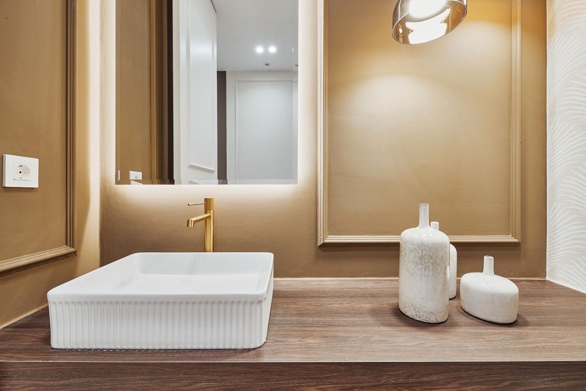 Bathroom of Flat for sale in  Madrid Capital  with Air Conditioner, Heating and Furnished