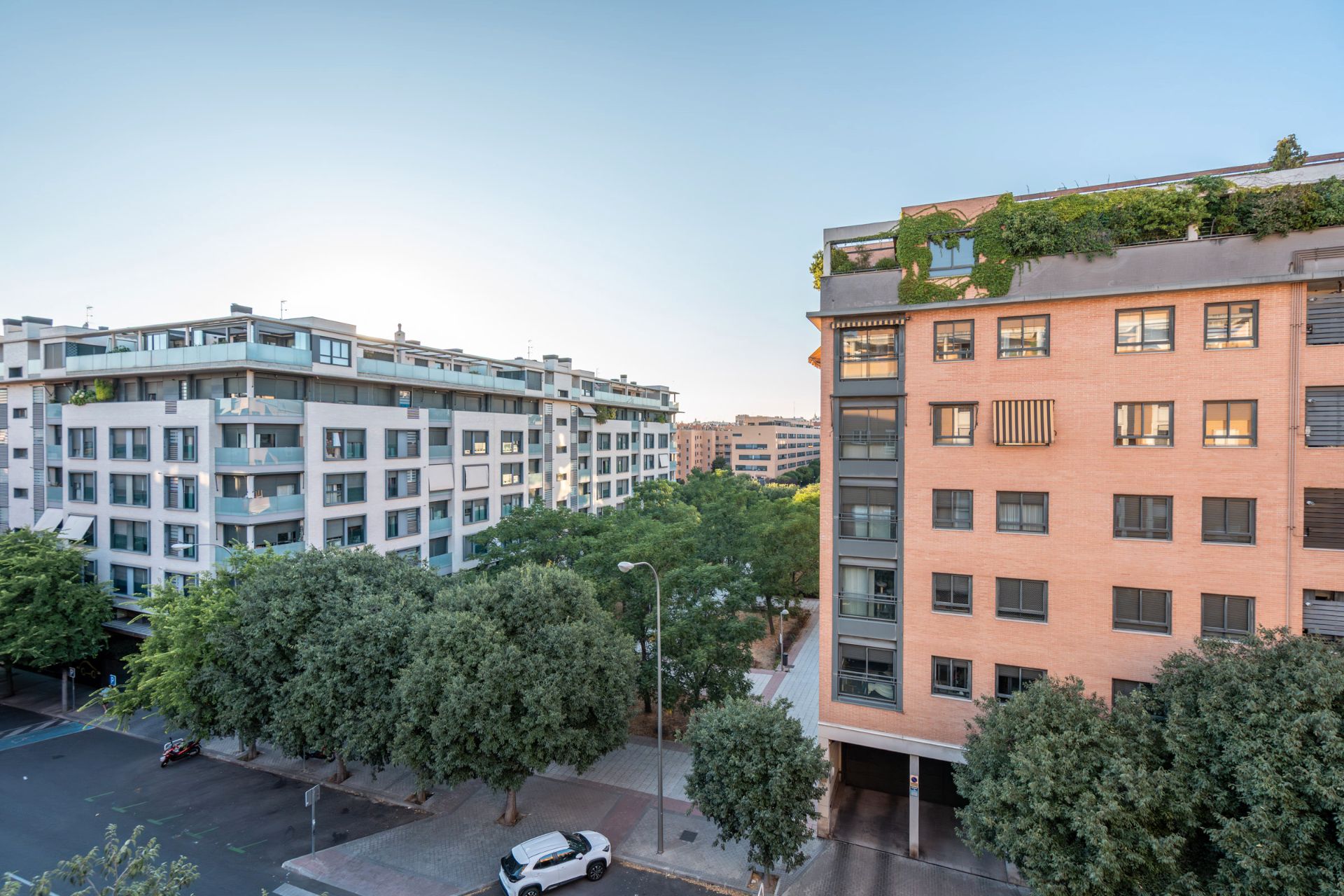 Exterior view of Flat for sale in  Madrid Capital  with Air Conditioner, Heating and Parquet flooring