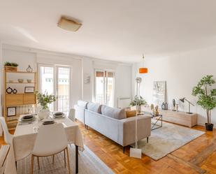 Living room of Flat for sale in Estella / Lizarra  with Heating, Parquet flooring and Balcony
