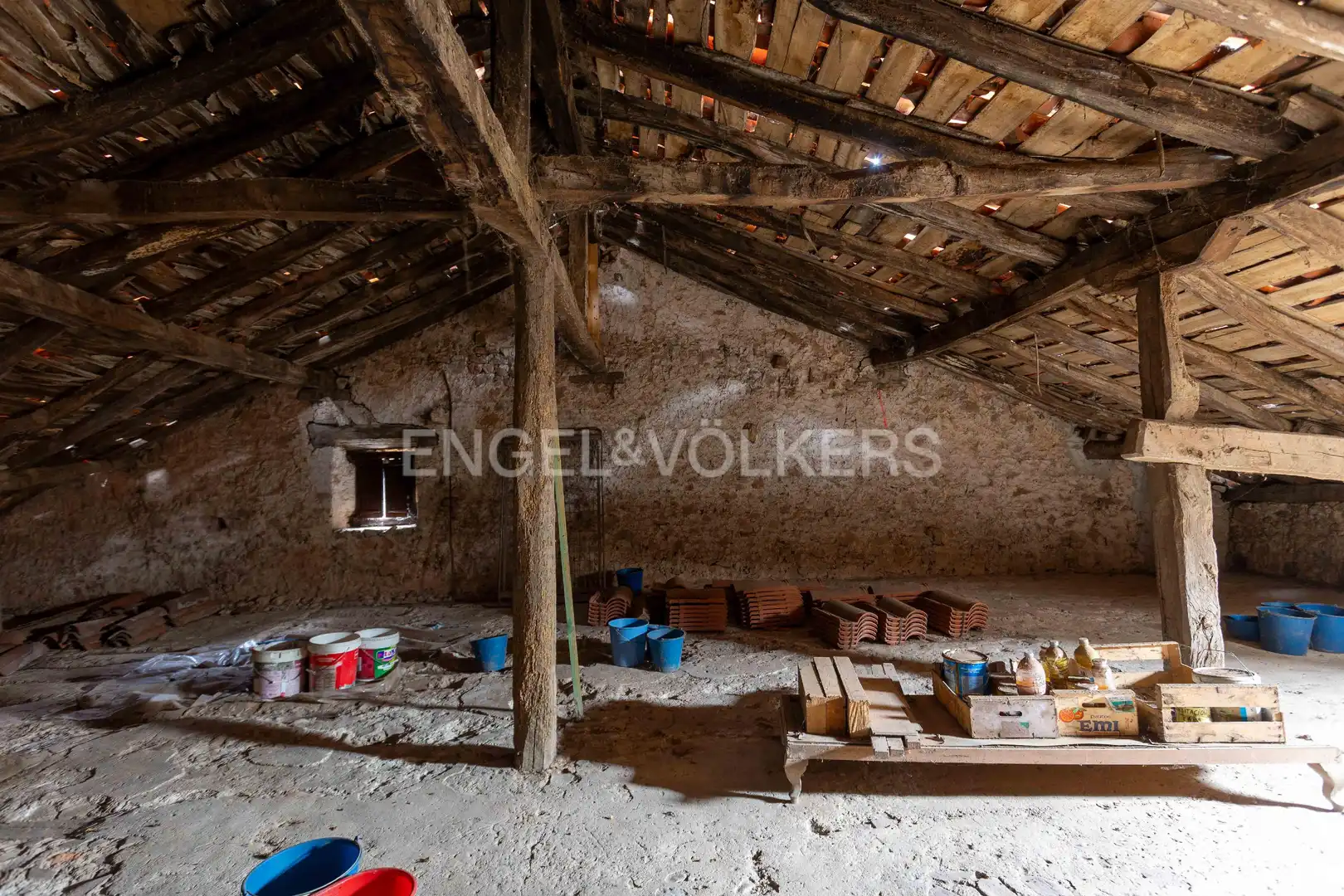 Finca rústica en venta en Entrambasaguas con Calefacción, Jardín privado y Balcón