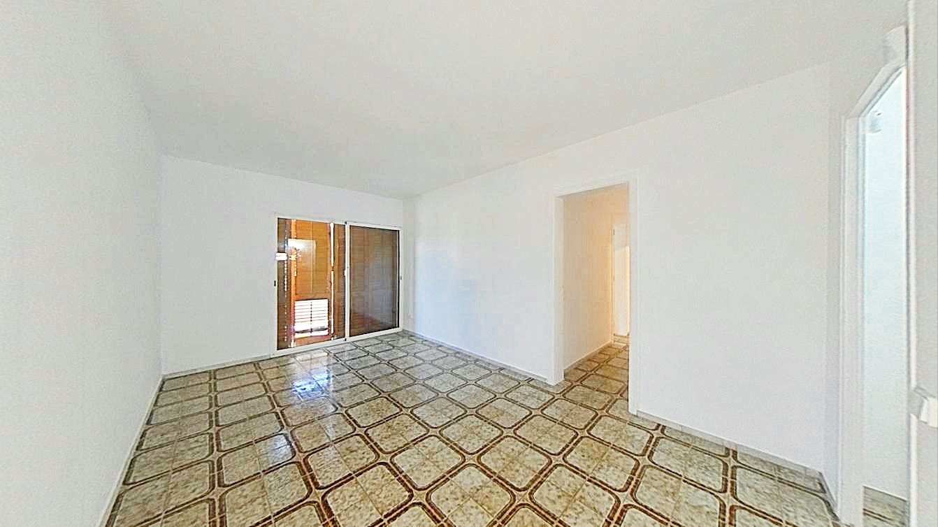 Flat for sale in Granollers  with Heating and Oven