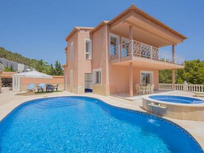 Piscina de Casa o xalet en venda en Calpe / Calp amb Aire condicionat, Terrassa i Piscina