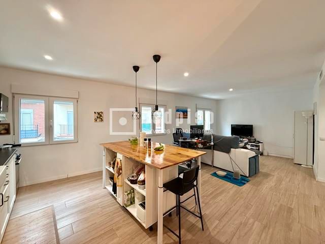 Exterior view of House or chalet for sale in  Madrid Capital  with Air Conditioner and Heating