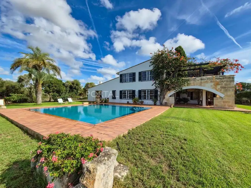 Casa rústica amb piscina en venda a cami sa vigia Polígono 4 Parcela 314
