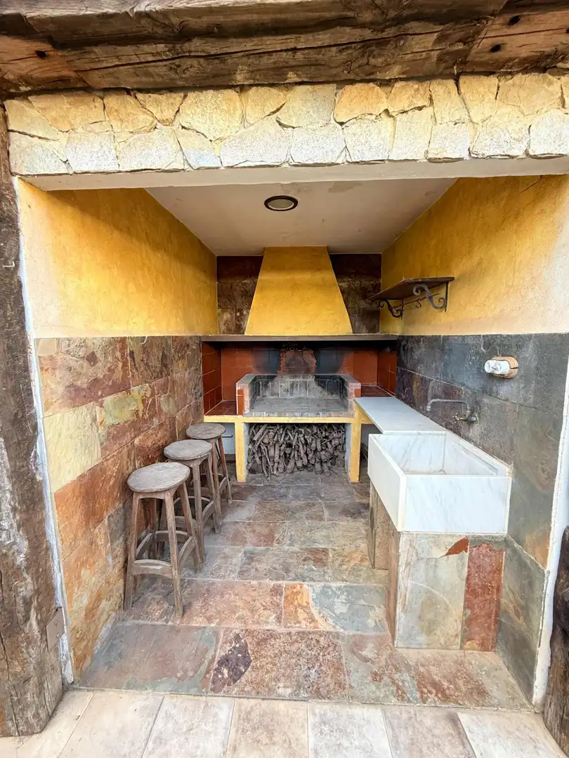Casa o xalet de lloguer a Calle ABETOS, San Antonio de Benagéber