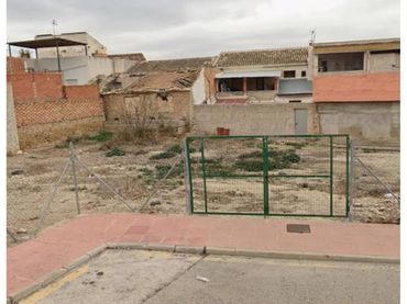 Terreno rustico in vendita a Calle PINTOR PEDRO CANO
