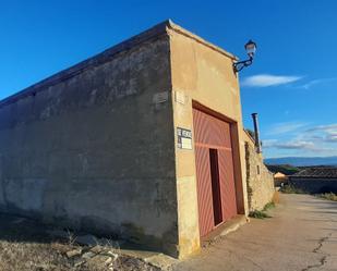 Vista exterior de Local en venda en Aras