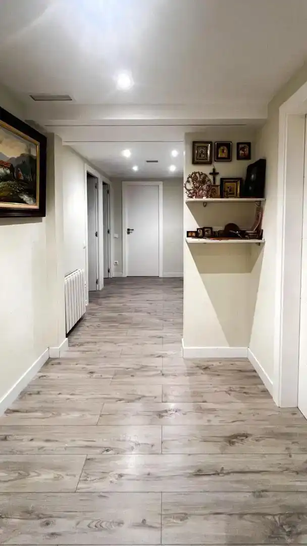 Wohnung zum Verkauf in Mataró mit Klimaanlage und Balkon