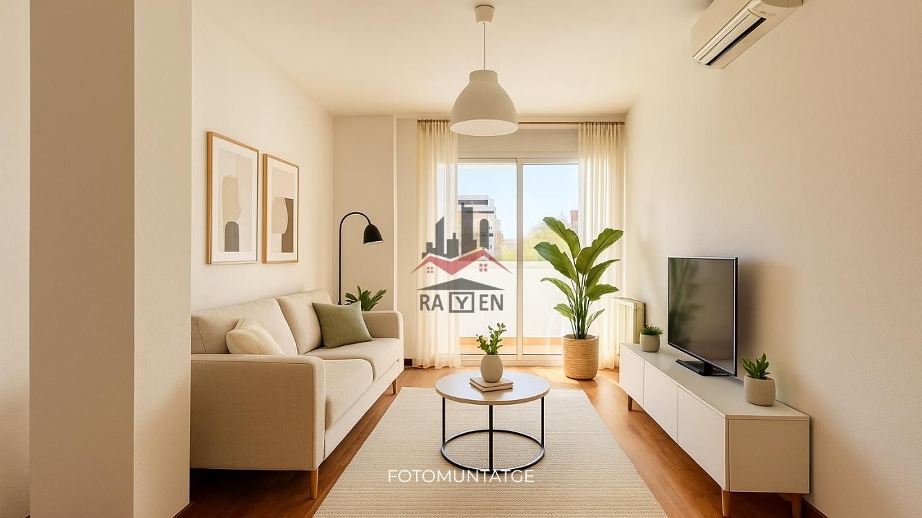 Living room of Duplex for sale in Figueres  with Heating