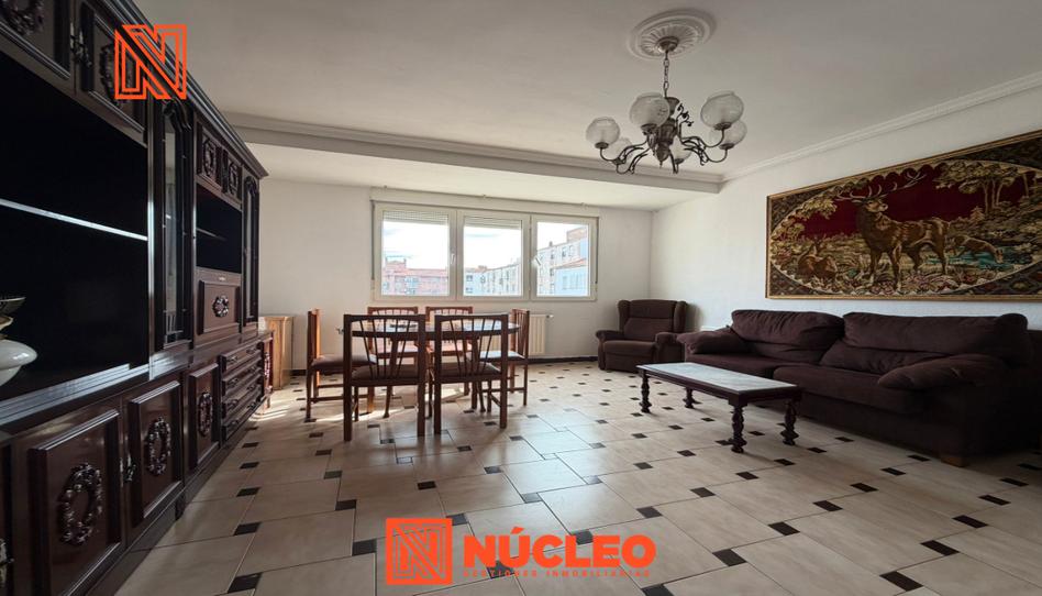 Photo 1 of Flat for sale in Calle Madre Ràfols, Plaza de Toros - Barón de Warsage, Zaragoza