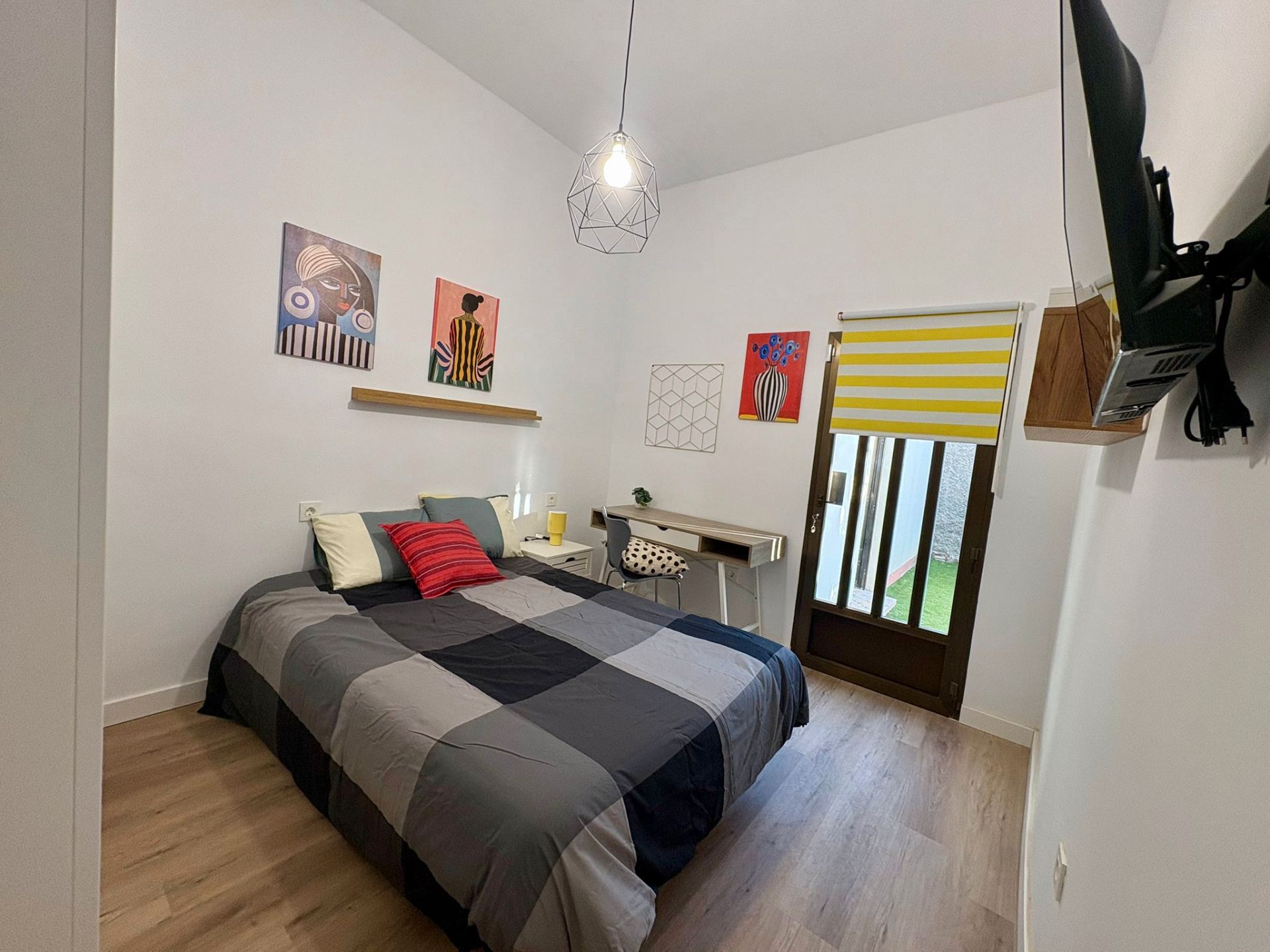 Dormitori de Pis per a compartir en  Zaragoza Capital amb Aire condicionat, Calefacció i Parquet