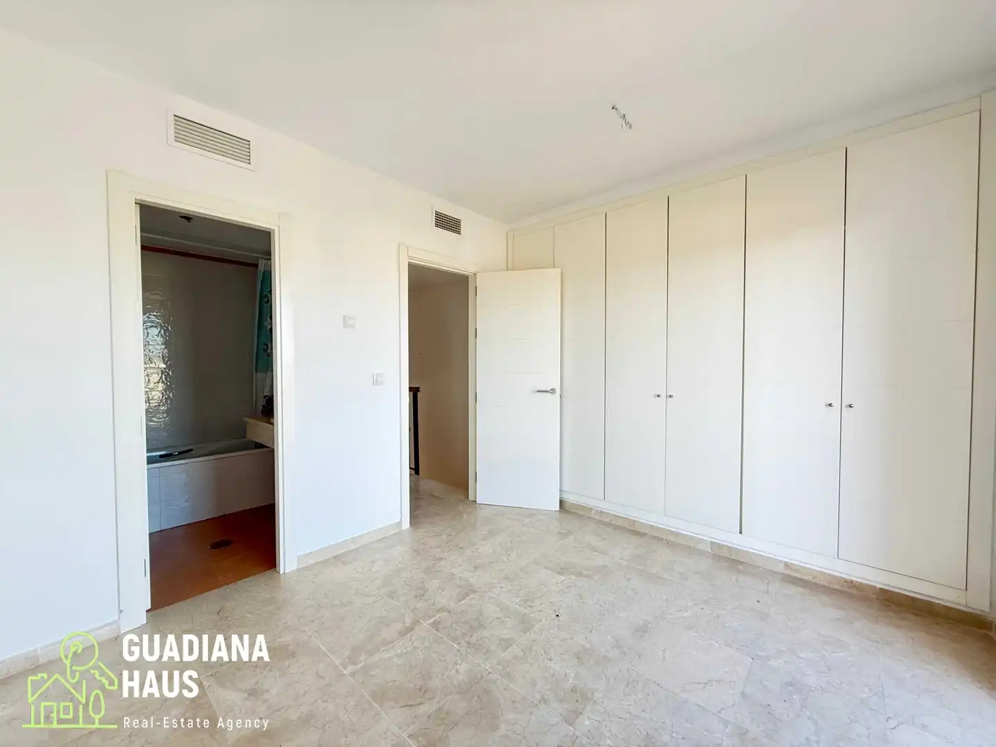 Terraced house with pool for sale in Calle RUBEN DARIO 4, imagen 27