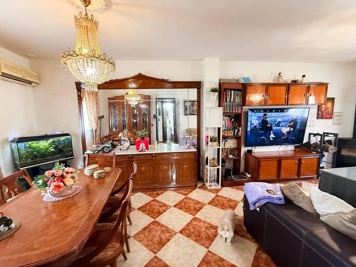 Living room of Houses for sale in Puerto Real  with Air Conditioner and Balcony