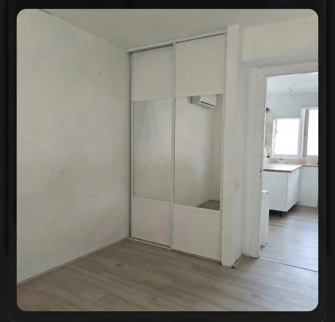Bedroom of Flat for sale in El Mercado