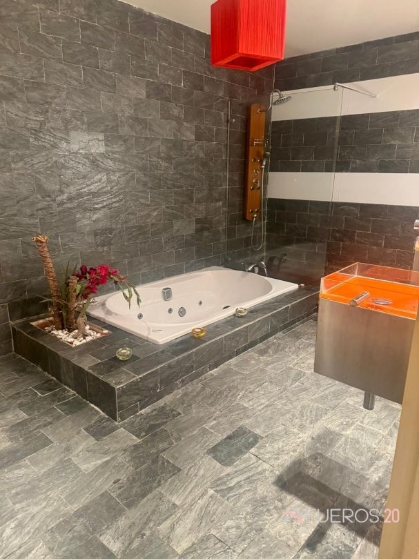 Bathroom of Flat for sale in Sestao   with Heating and Furnished