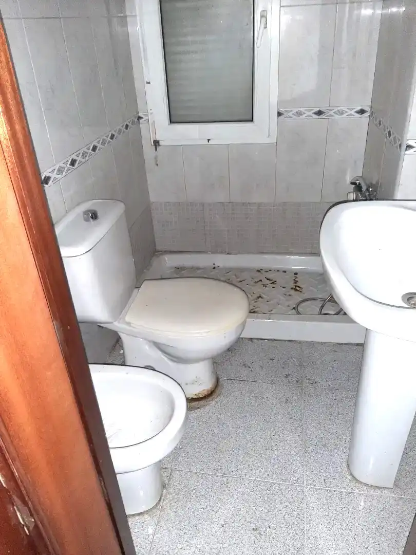 Bany de Pis en venda en Gijón  amb Calefacció i Parquet