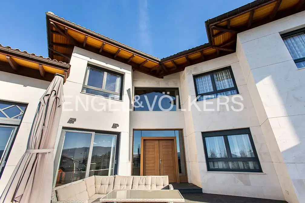 Exterior view of Houses for sale in Gijón   with Air Conditioner, Heating and Private garden