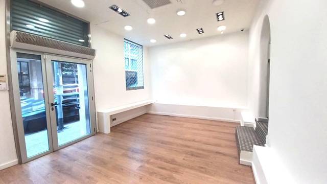 Local comercial en Alquiler en Carrer MANUEL DE FALLA en Sarrià