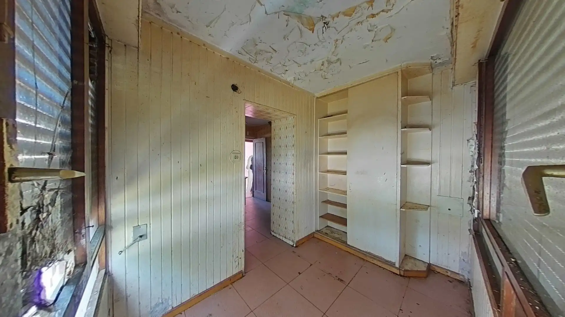 Habitación de Piso en venta en El Astillero   con Horno