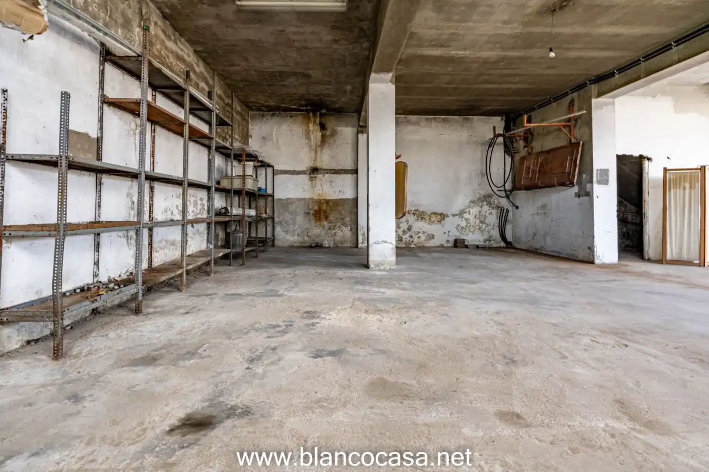 Local commercial à louer à Carballo, imagen 5