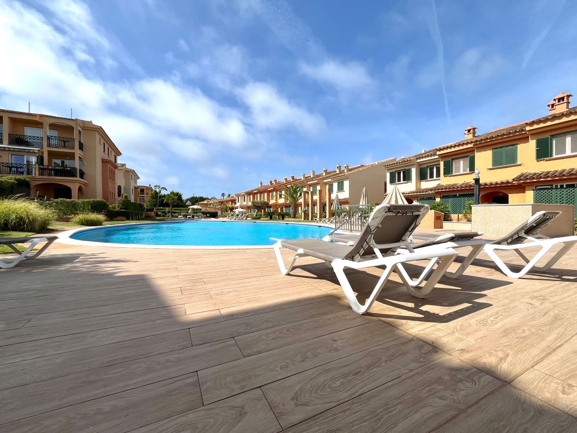 Piscina de Dúplex de lloguer en Calvià amb Aire condicionat, Moblat i Piscina comunitària