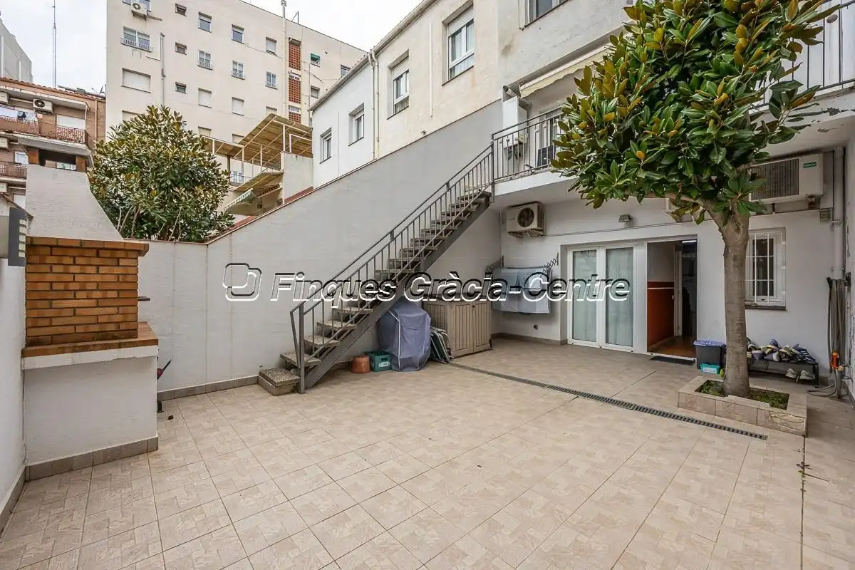 Casa adosada en venta en Carrer JOSEP RENOM DE, Centre