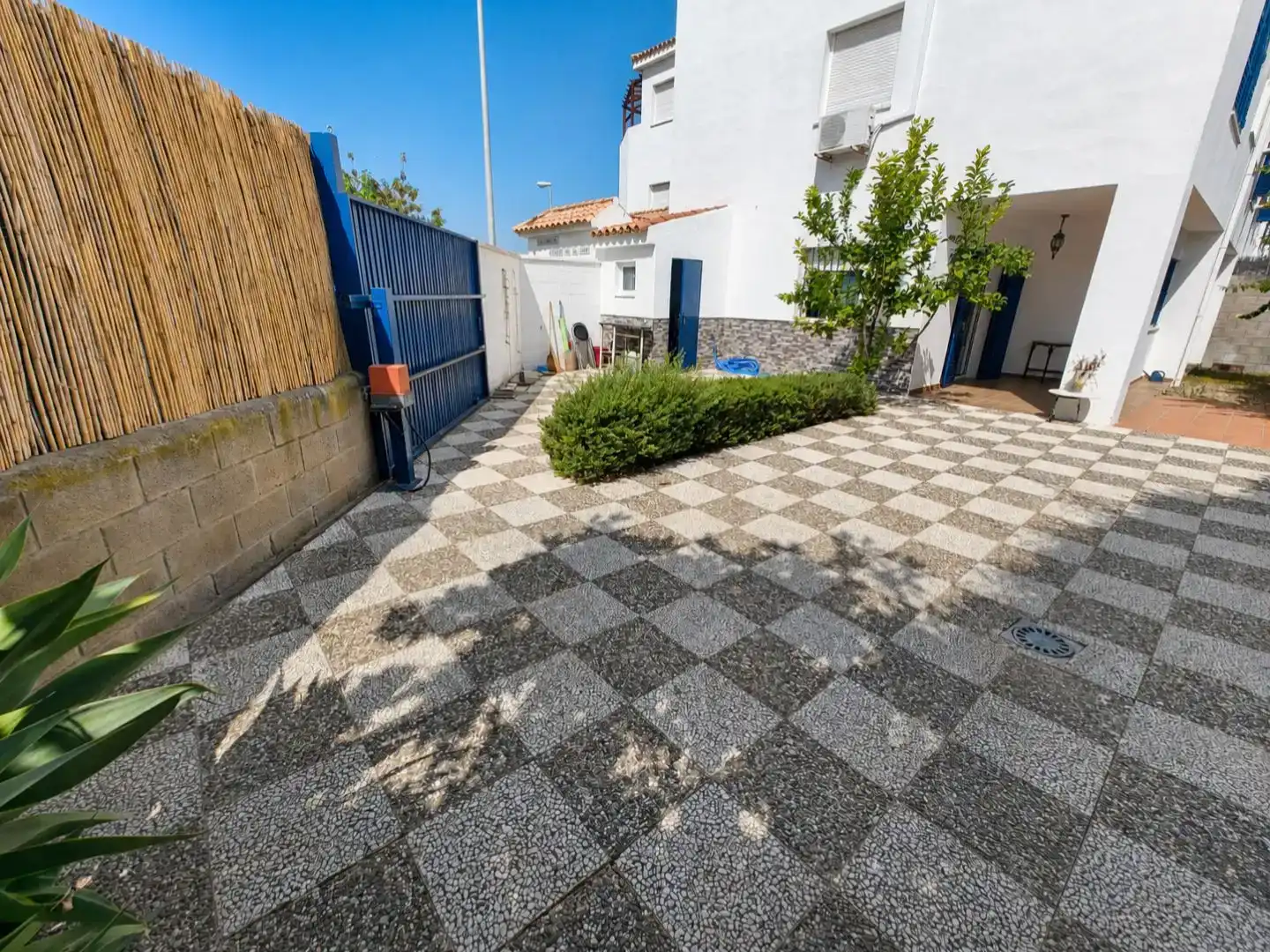 Terrasse von Erdgeschoss zum Verkauf in Sanlúcar de Barrameda mit Schwimmbad
