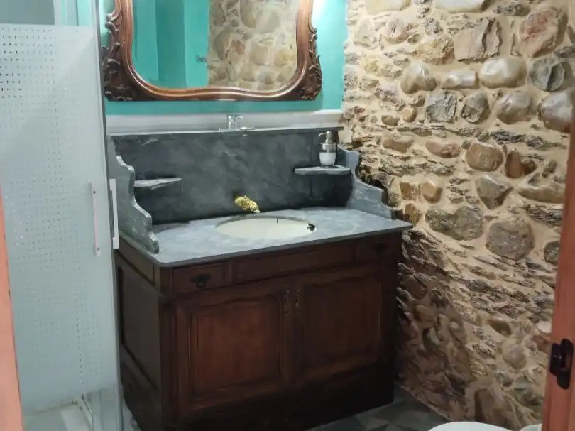 Bathroom of Houses for sale in Camponaraya, León