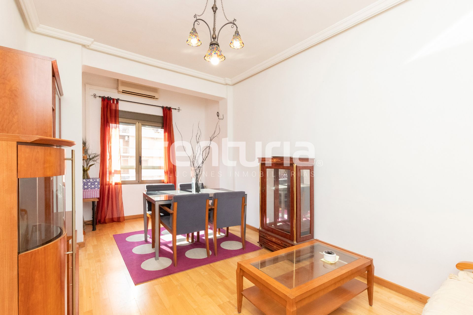 Living room of Flat to rent in  Valencia Capital  with Air Conditioner, Furnished and Oven