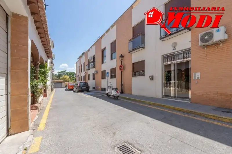 Flat with lift for sale in Ogíjares, imagen 3