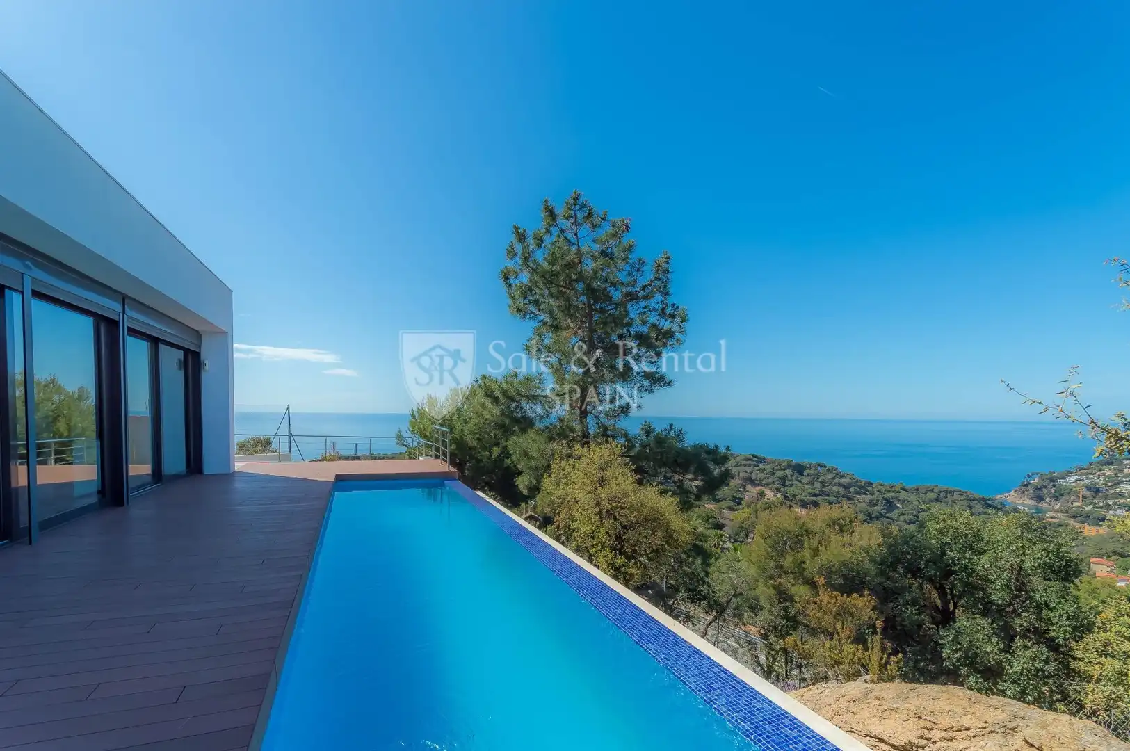 Casa con piscina en venta en Canyelles, imagen 2